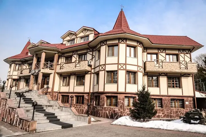 Алматы: Отель Alpen Ville
