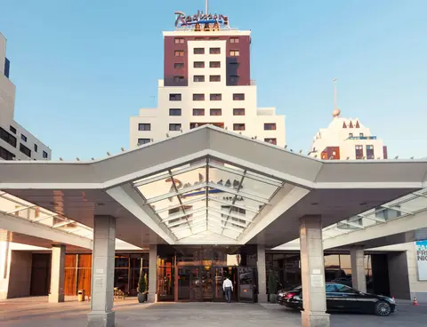 Radisson Hotel, Астана — фото 1