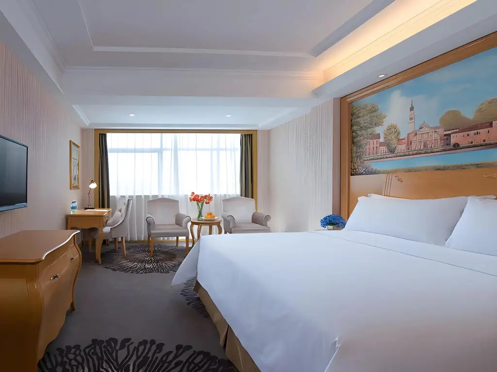 Дунгуань: Vienna Hotel (Dongguan Tangxia Huayuan Street)