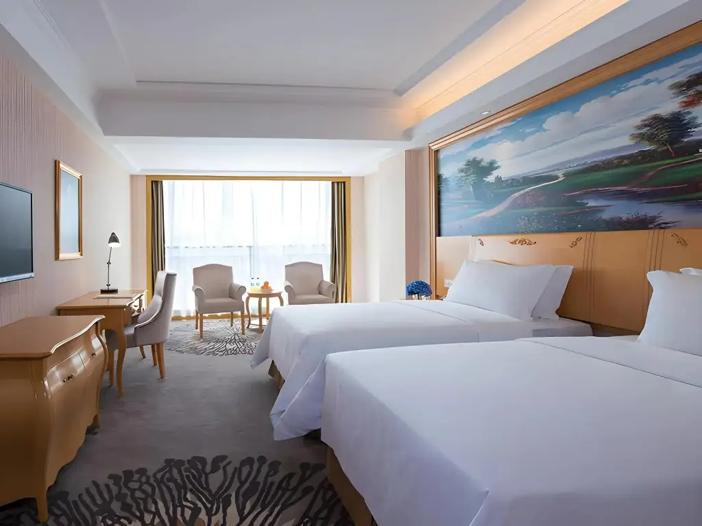 Дунгуань: Vienna Hotel (Dongguan Tangxia Huayuan Street)