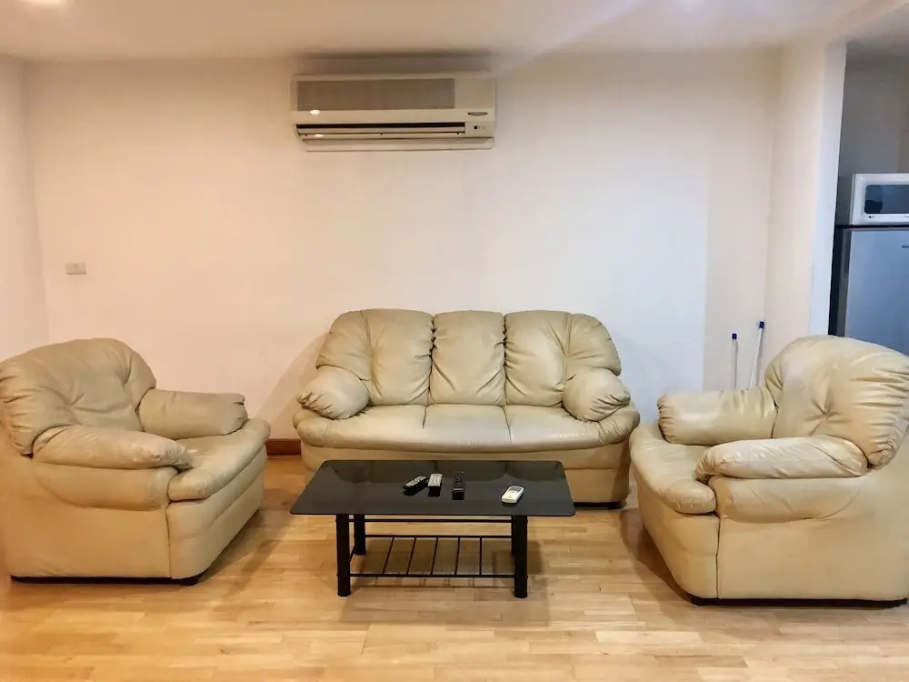 Бангкок: Twin Peaks Sukhumvit Suites