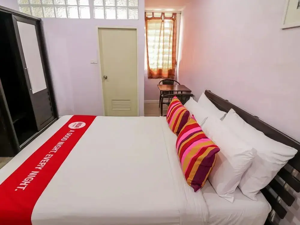 Бангкок: Nida Rooms Huaikhwang 67 de Comfort