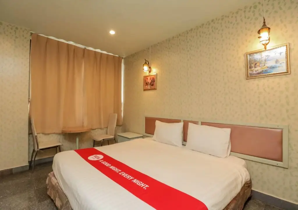 Бангкок: Nida Rooms RamIndra 593 Plaza
