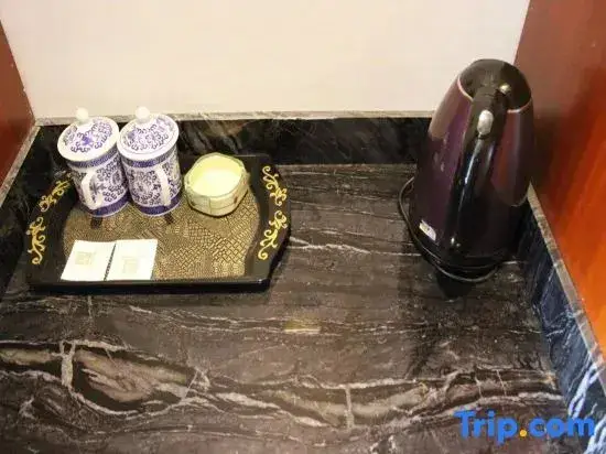 Нанкин: Junyi Hotel(Nanjing Jiangning Nanjing South Railway Station Wanda Store)