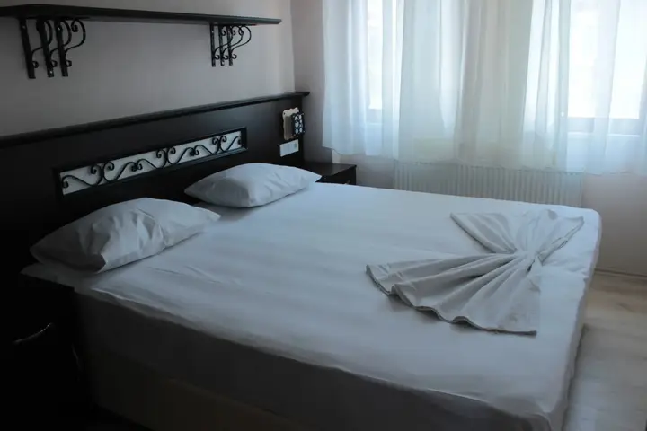 Зейтинликой: Yeni Bademli Konukevi