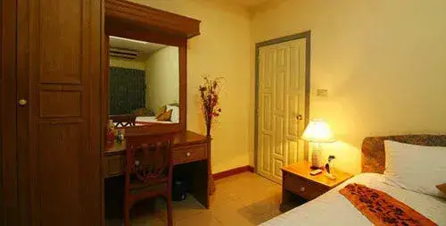 Бангкок: Omni Suites Aparts-Hotel