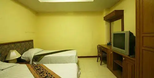 Бангкок: Omni Suites Aparts-Hotel