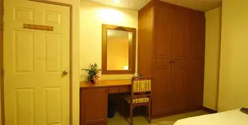 Бангкок: Omni Suites Aparts-Hotel