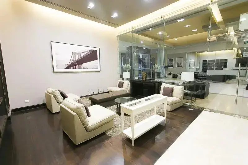 Бангкок: Belle Grand Rama 9