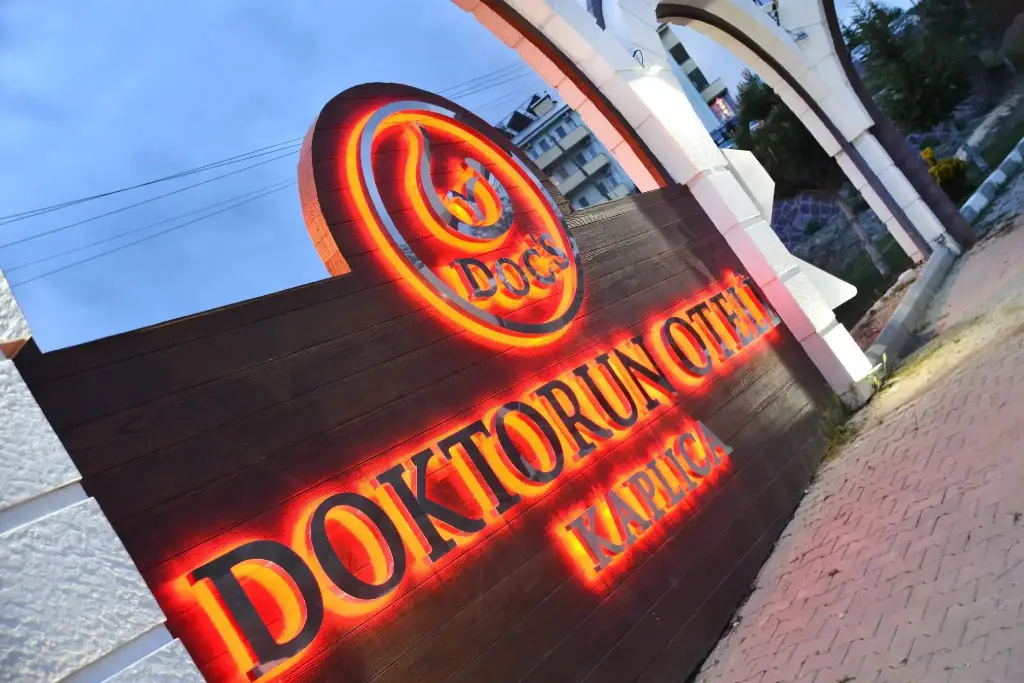 Doc'S Hotel Thermal Clinic — фото 1