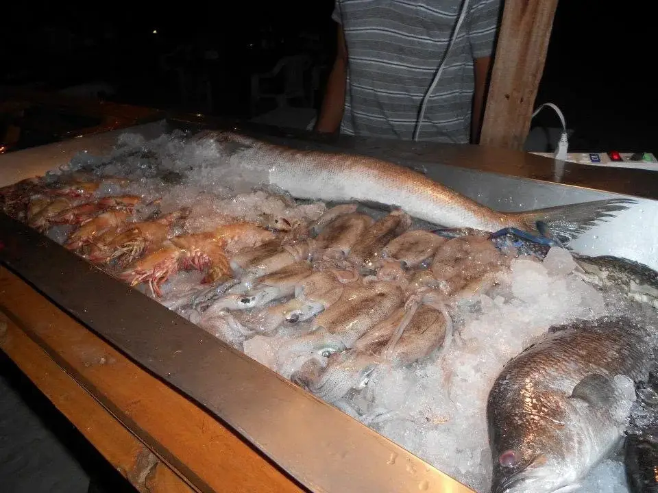 главный пляж: Koh Ngai Camping Restaurant