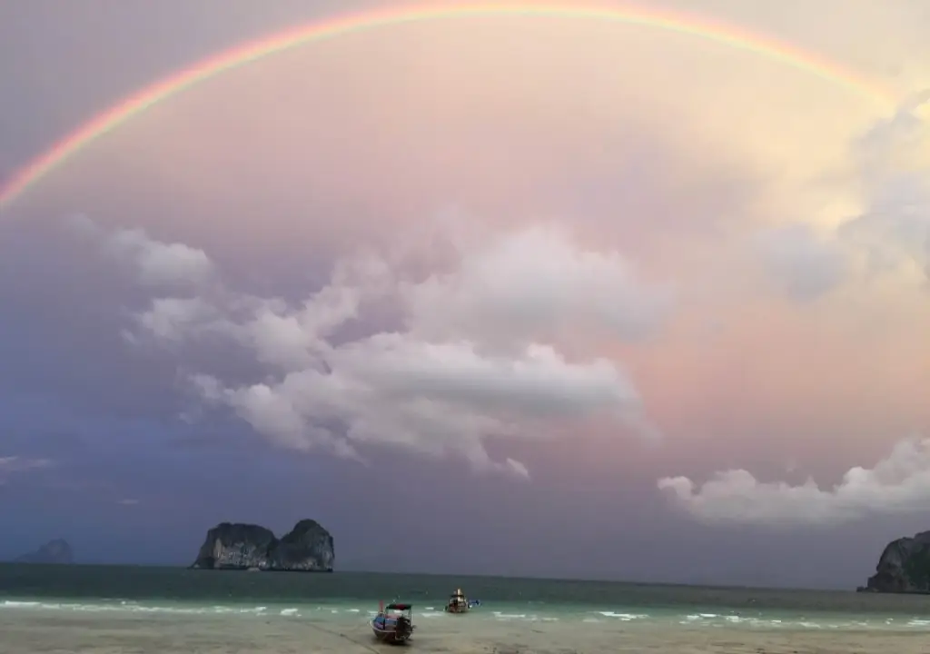 главный пляж: Koh Ngai Camping Restaurant
