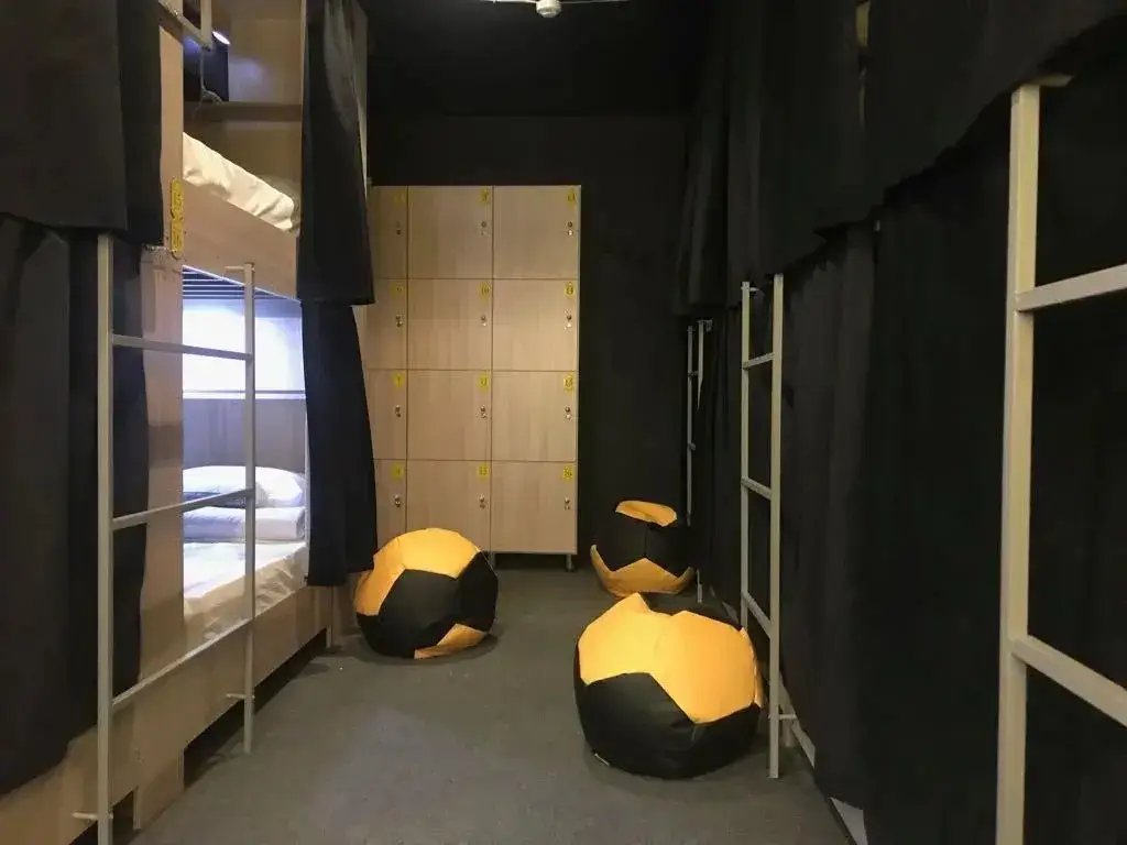 Алматы: Yellow Park Hostel