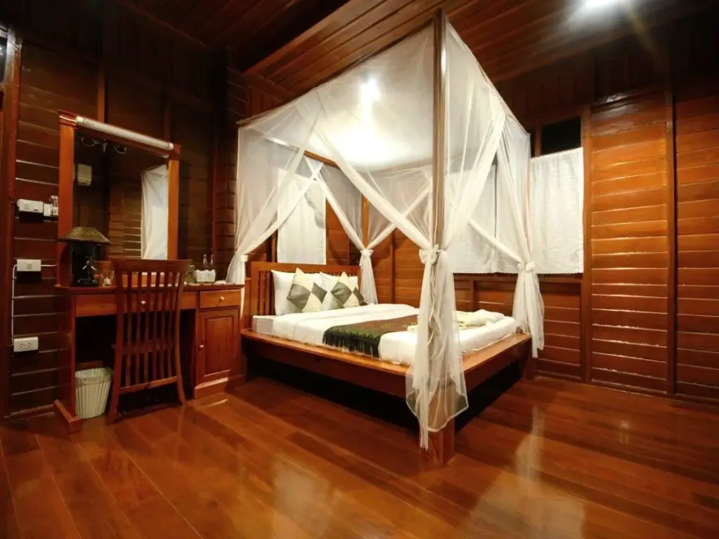 Чаккарат: Phimai Paradise House