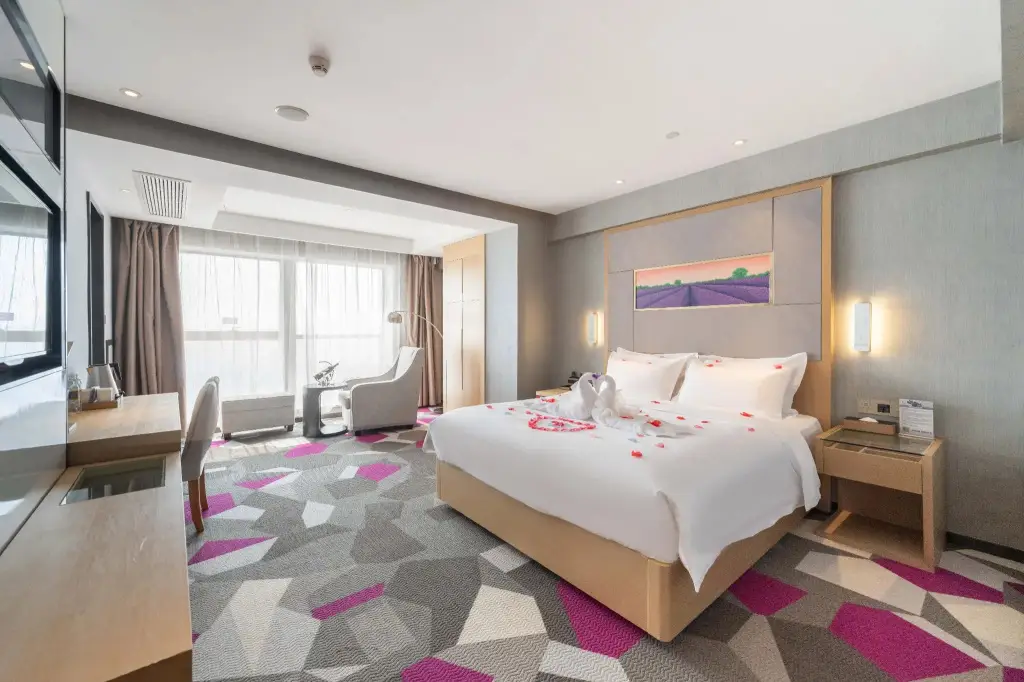 Ухань: LangPu Hotel (Wuhan Wuchang Railway Station Square)