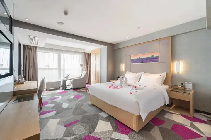 Ухань: LangPu Hotel (Wuhan Wuchang Railway Station Square)