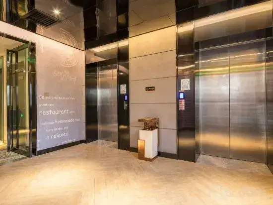Сиань: Mehood  Theater  Hotel (Xi'an Bell Tower Metro, huimin Street)
