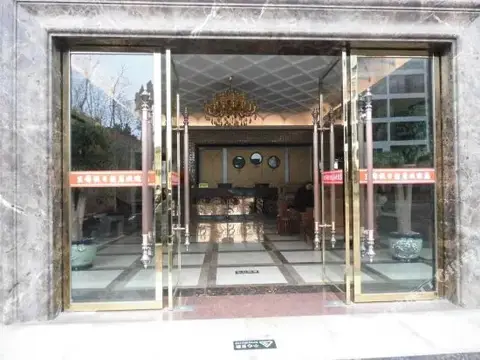 Lijin Holiday Hotel — фото 1
