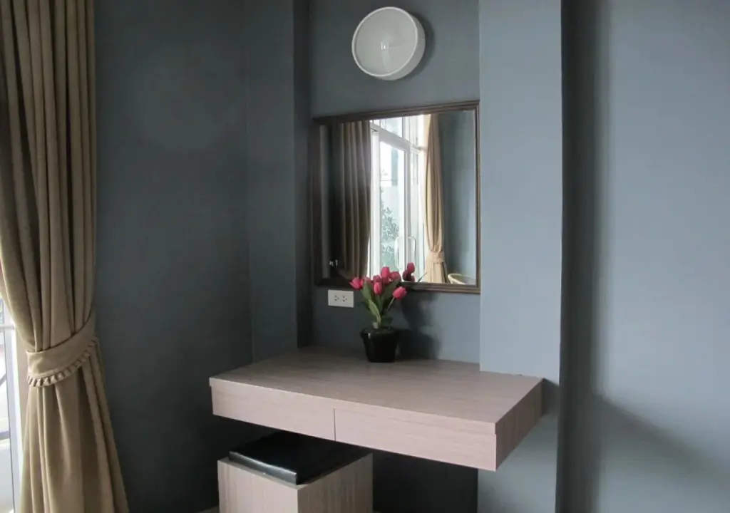Самутсонгкхрам: Smile House 3