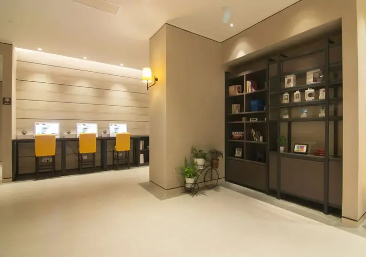 Шанхай: Motel (Shanghai Lujiazui Yushan Road Yuanshen Sports Center)