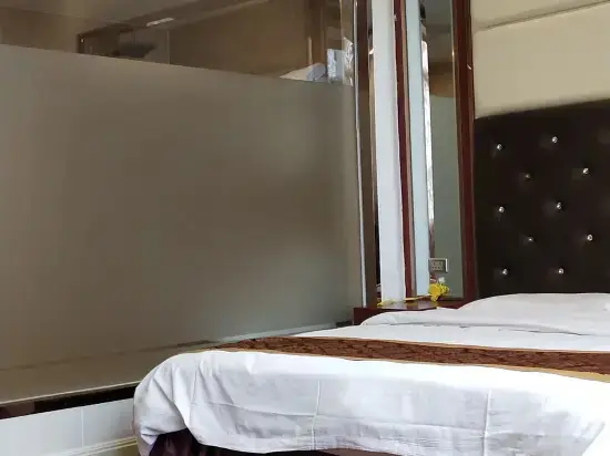 Чунцин: Liyuan Hotel (Chongqing Kaizhou Actual Department)