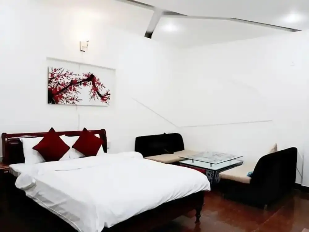 Хюэ: Snooze Hotel