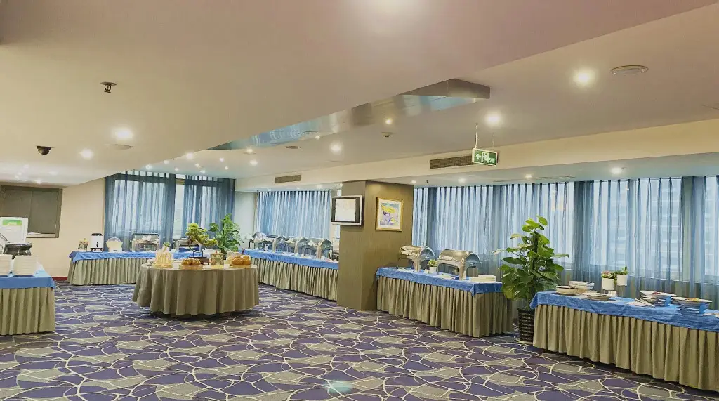 Чунцин: Rezen Kingtown Hotel (Chongqing Xinpaifang)