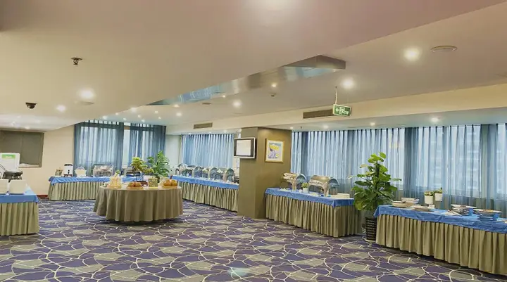 Чунцин: Rezen Kingtown Hotel (Chongqing Xinpaifang)