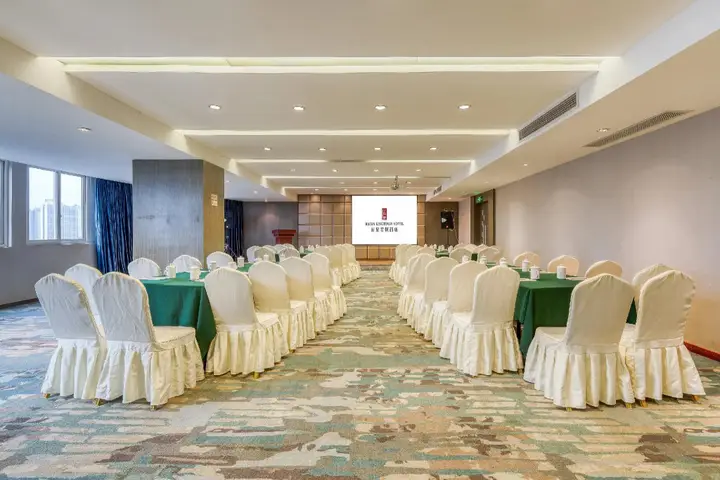 Чунцин: Rezen Kingtown Hotel (Chongqing Xinpaifang)