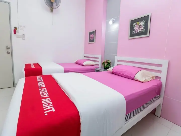 Бангкок: Nida Rooms Pubpla 83 Planet At Patta Place 81