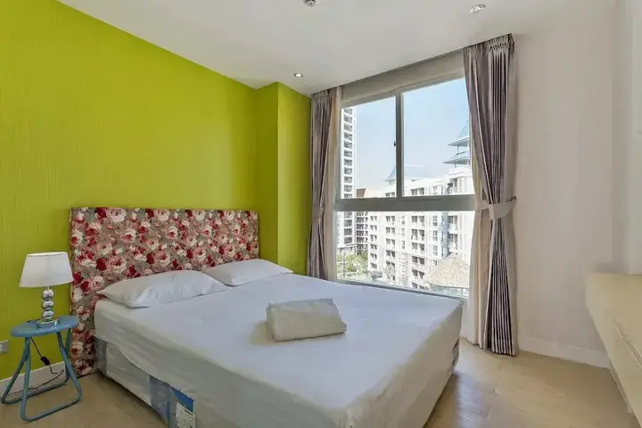 Паттайя: Grande Carribean sea view apartments Jomtien beach