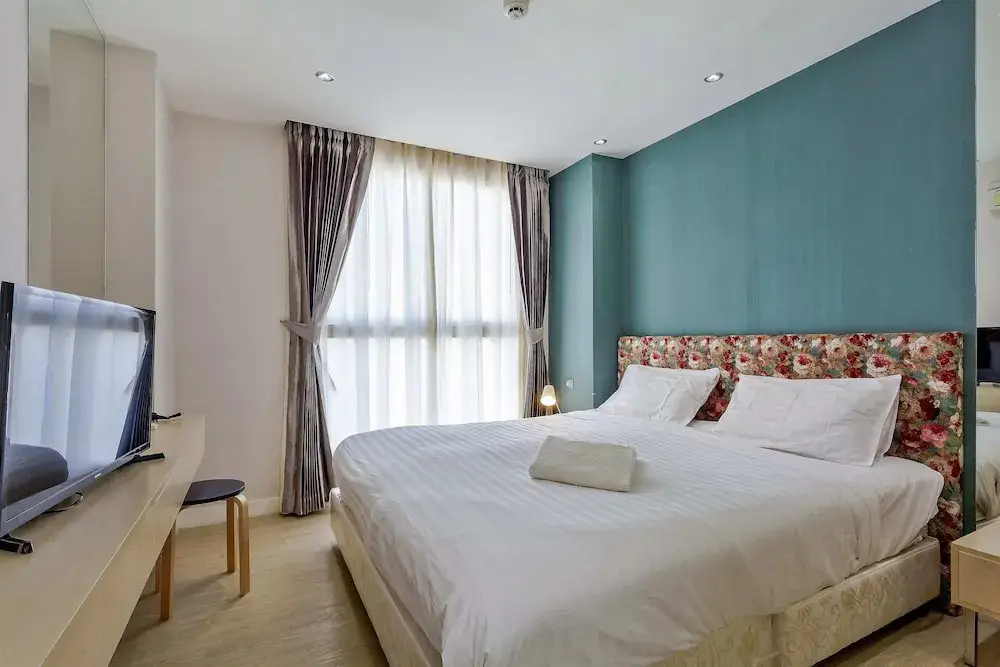 Паттайя: Grande Carribean sea view apartments Jomtien beach
