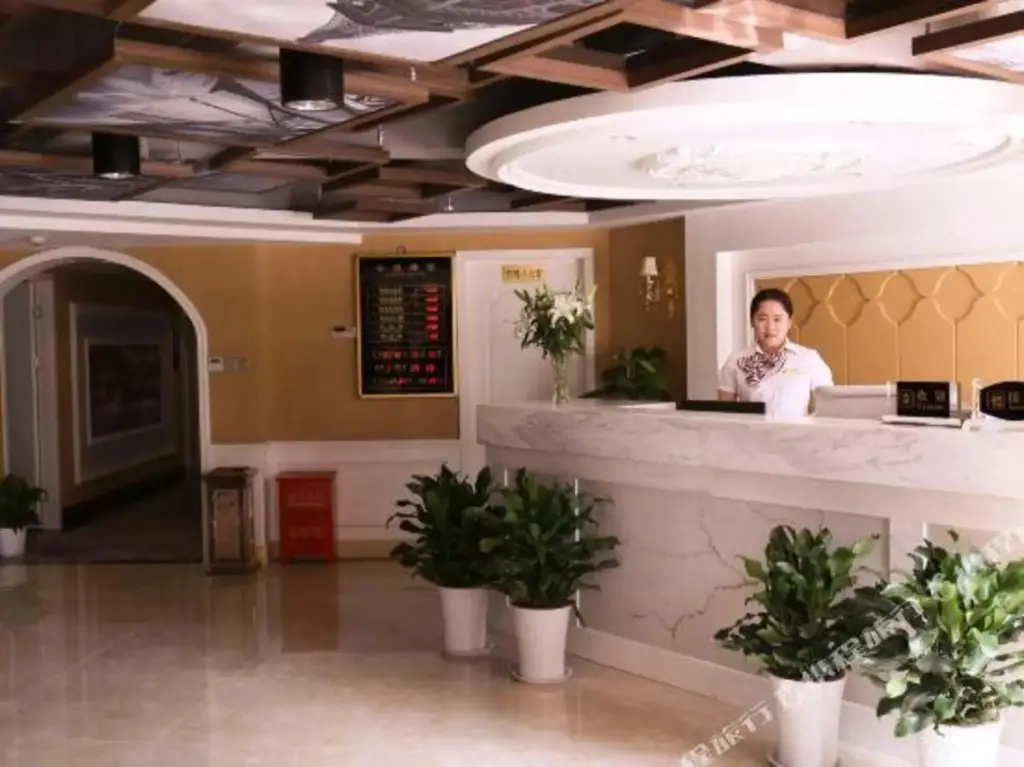 Empty cup chain hotel (wuhan minzu university) — фото 1