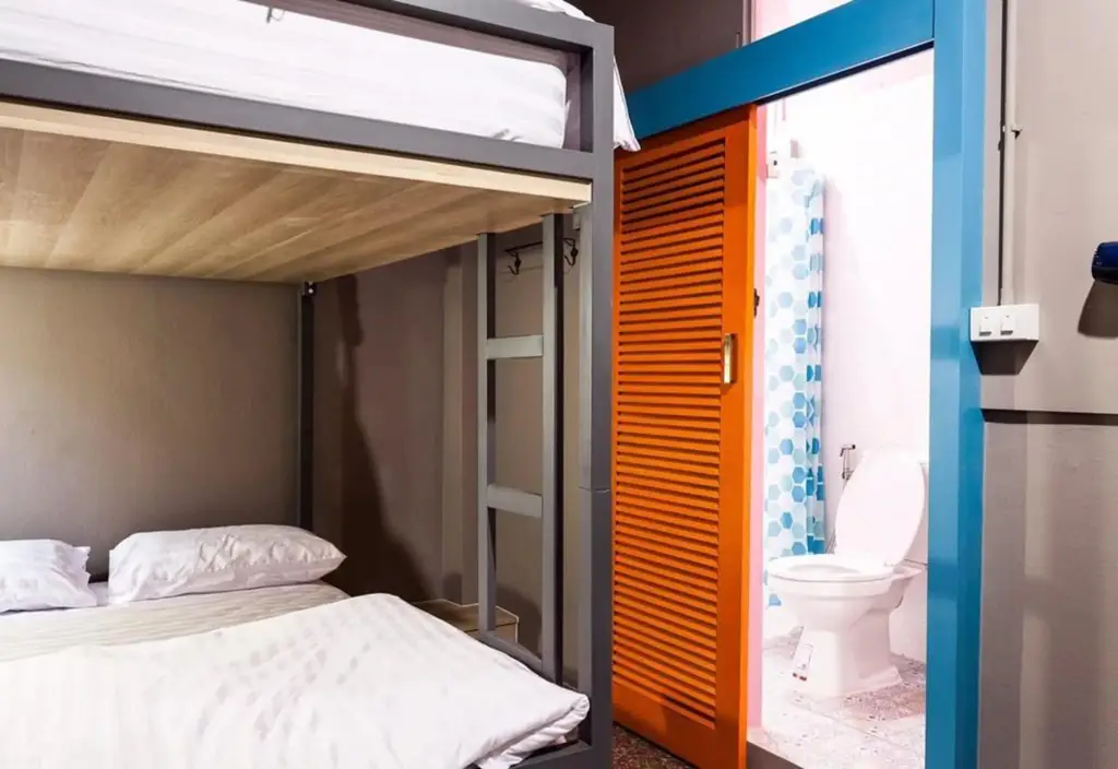Бангкок: Stash Hostel