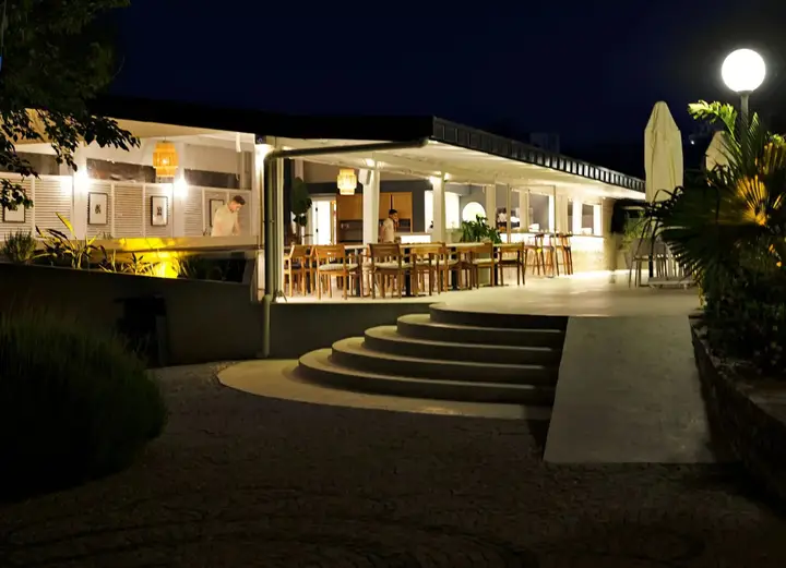 Битез: Dorman Suites Hotel