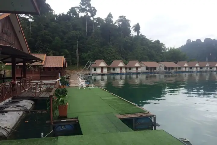 Кхао Пхан: Pleanprai Floating Resort