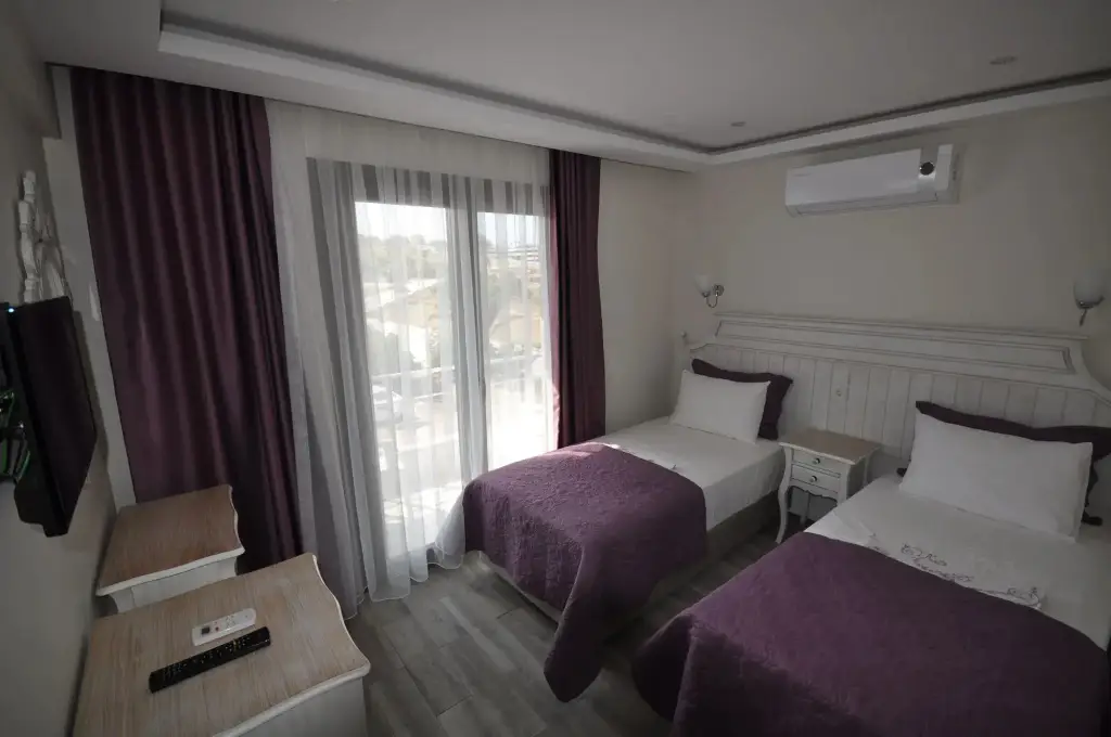 Чешме: Ege Otel