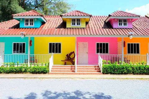 Colour Beach Resort — фото 1