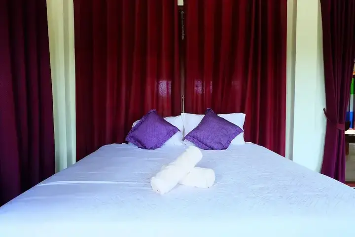Накхонситхаммарат: Tree Home Plus Home Stay