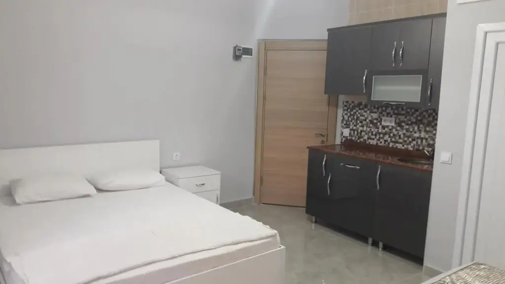 Анталья: Gunay Pansiyon Antalya