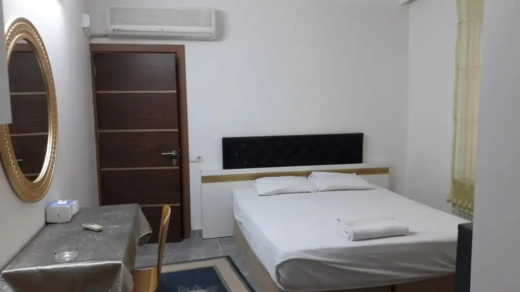 Анталья: Gunay Pansiyon Antalya