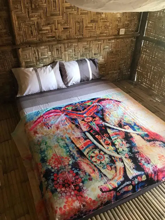 Ко-Липе: The Bamboo Garden