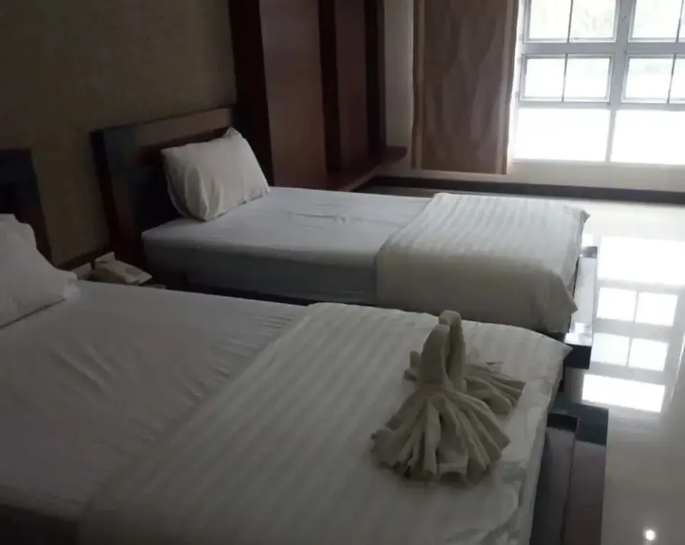 Пхукет: Capri Inn