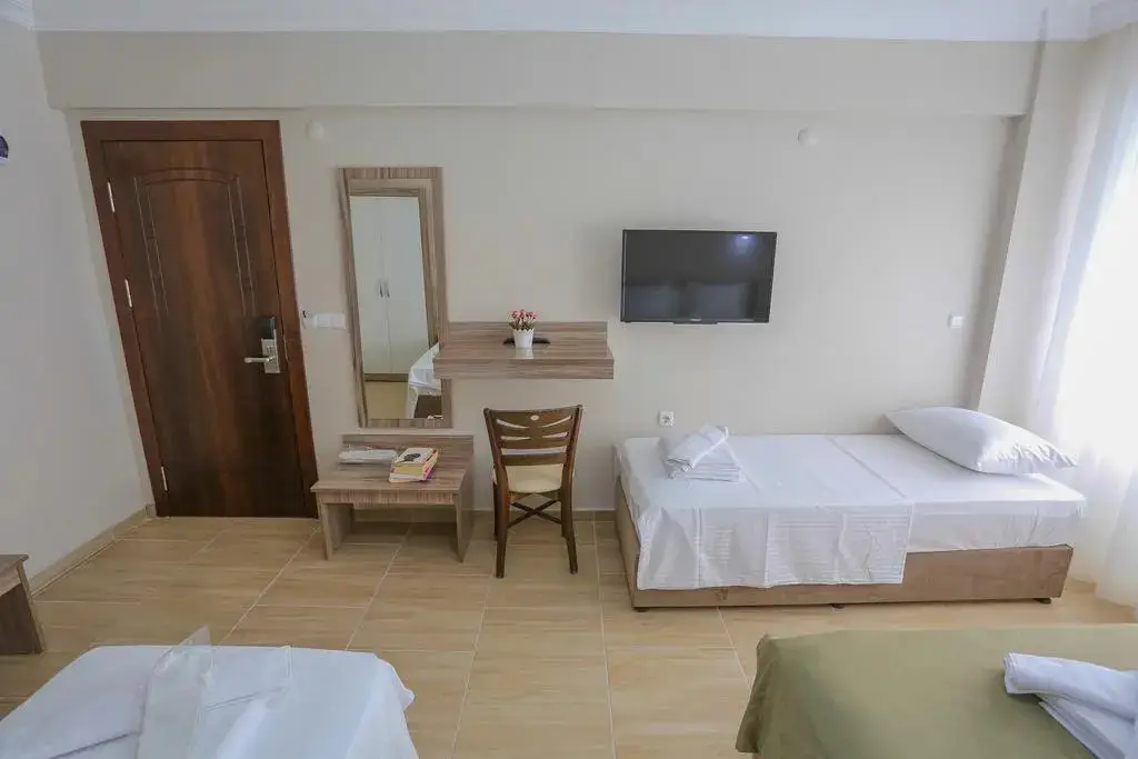 Бартын: Alihan Hotel