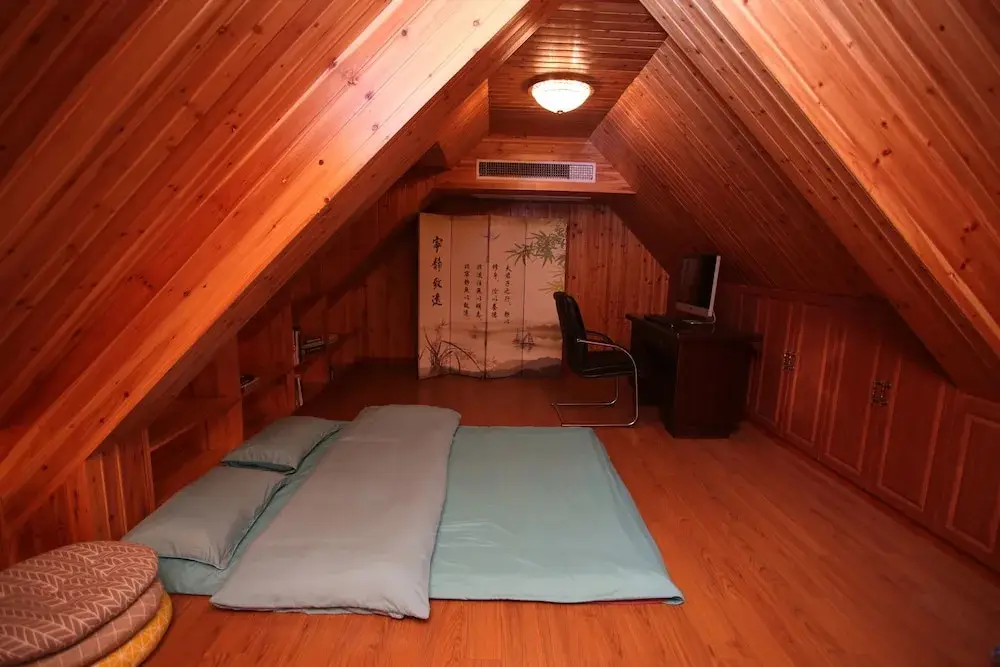 Шанхай: Taorenpai Homeparty Villa Jindi
