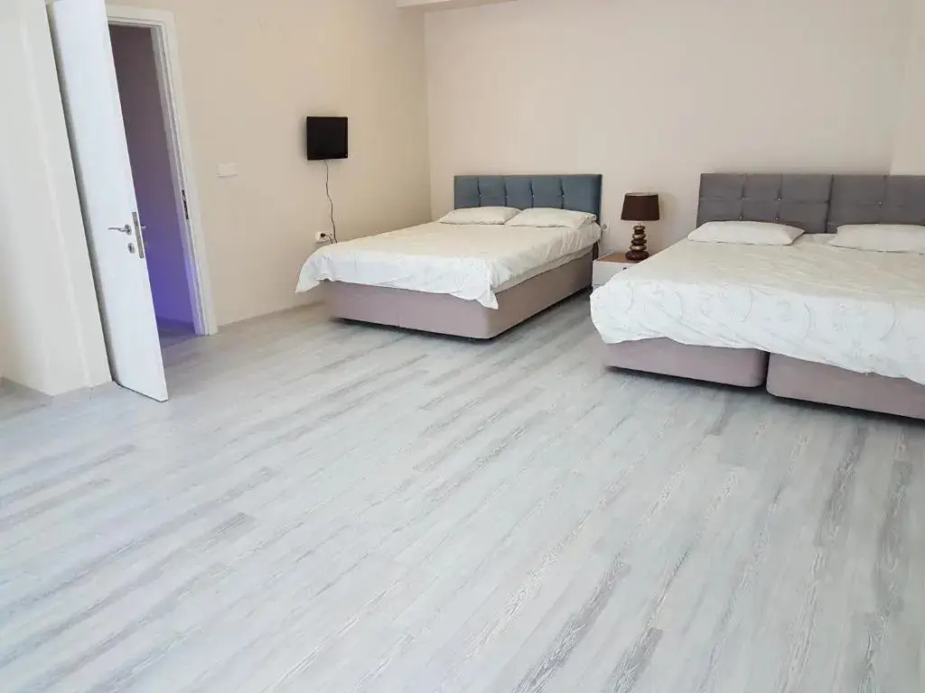 Измир: Yeşilyurt Pansiyon Hotel