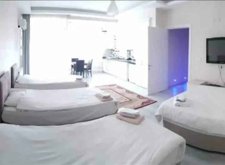 Измир: Yeşilyurt Pansiyon Hotel