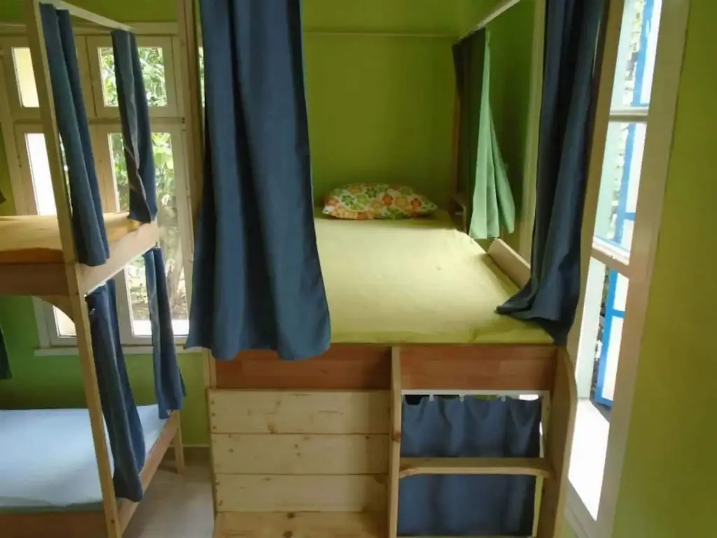 Измир: Lotus Garden Hostel