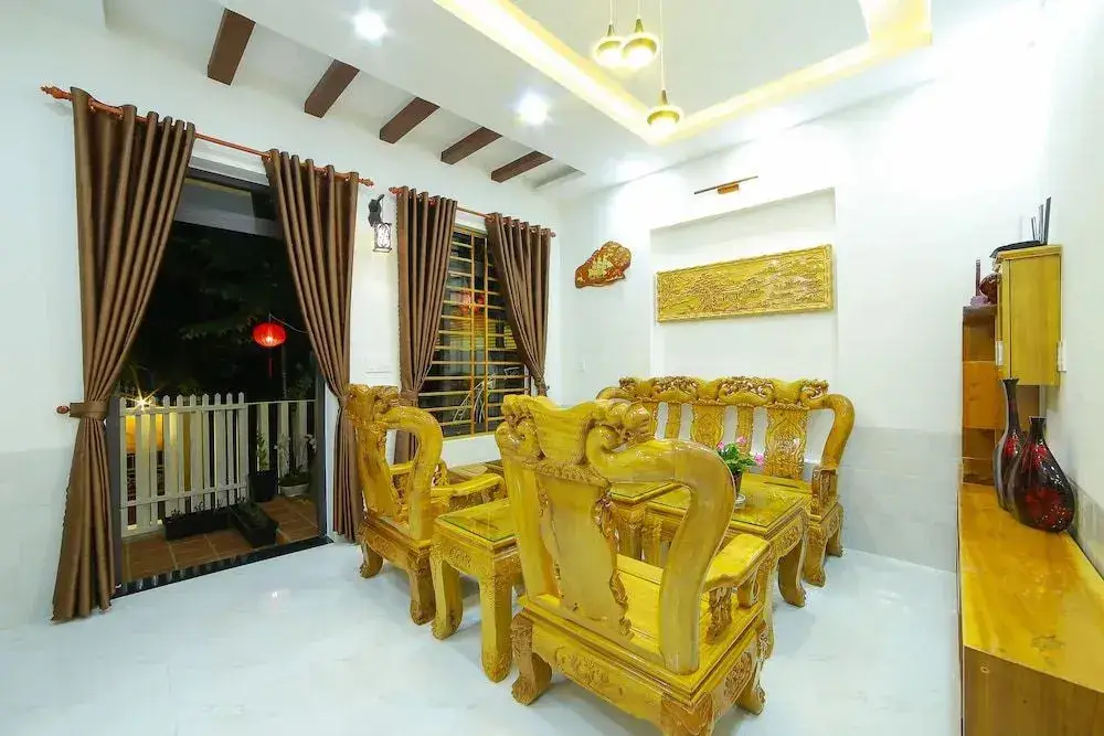 Хойан: Nhu Y Homestay