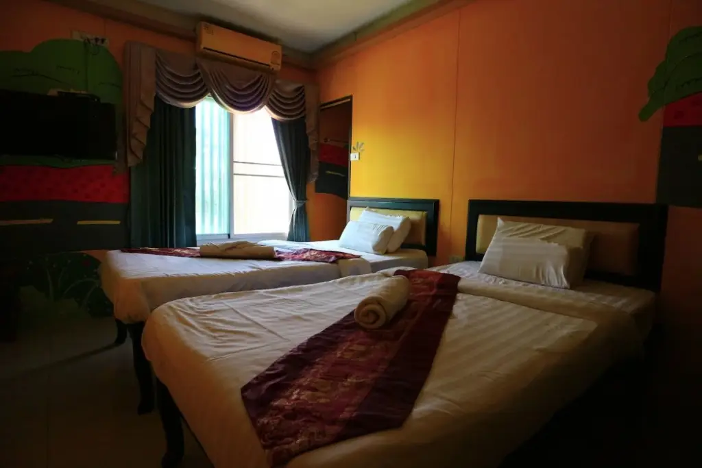 Чиангмай: OYO 768 First Station Hotel